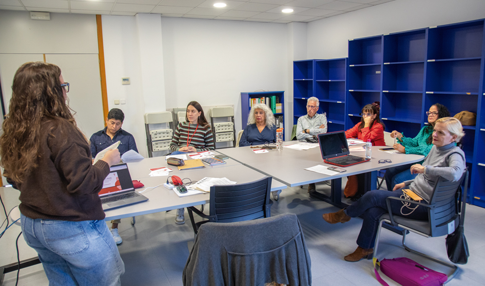 Di&aacute;logo y convivencia: el servicio de mediaci&oacute;n vecinal vuelve a funcionar